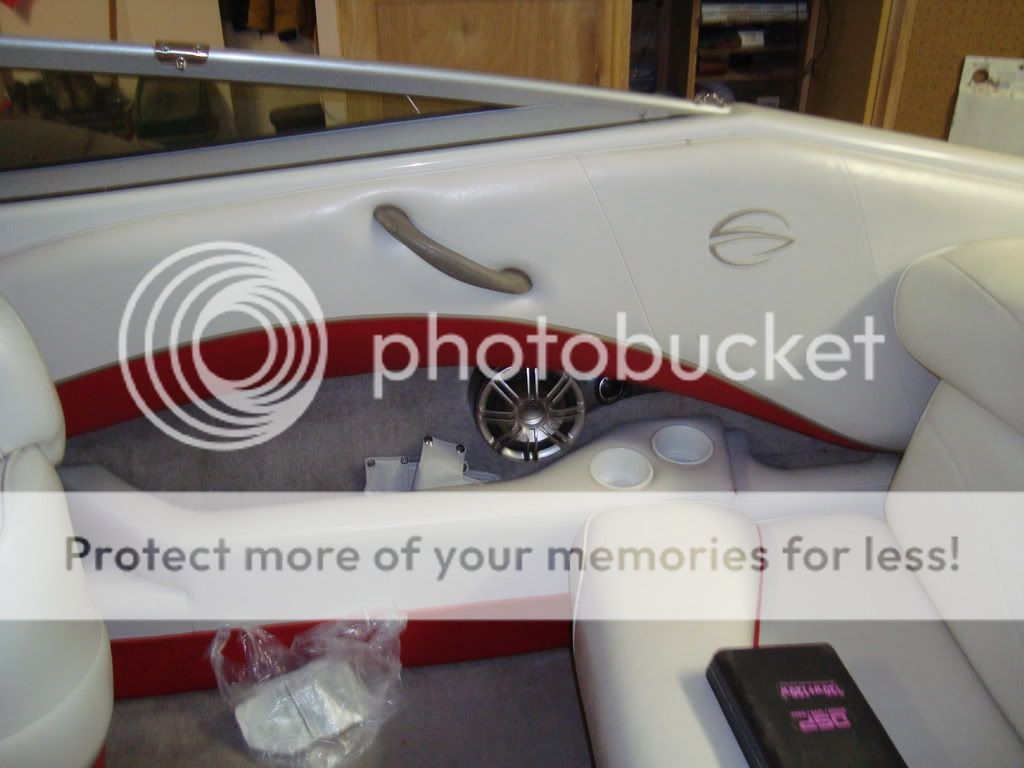 boat stereo won t power on 2002 crownline lpx boat build car audio diymobileaudio boat stereo won t power on 2002 crownline lpx boat build car audio diymobileaudio
