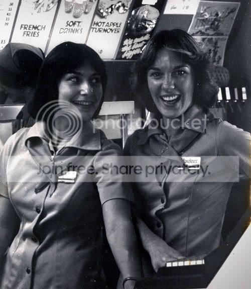 The Hardee's Girls photo Notte-Roscizewski-Hardees.jpg